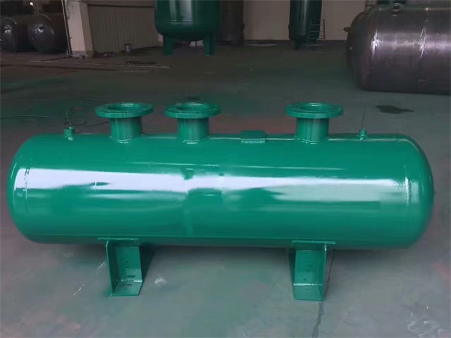 1679991473376569.jpeg 融安融安融安蒸汽分气缸1.jpeg